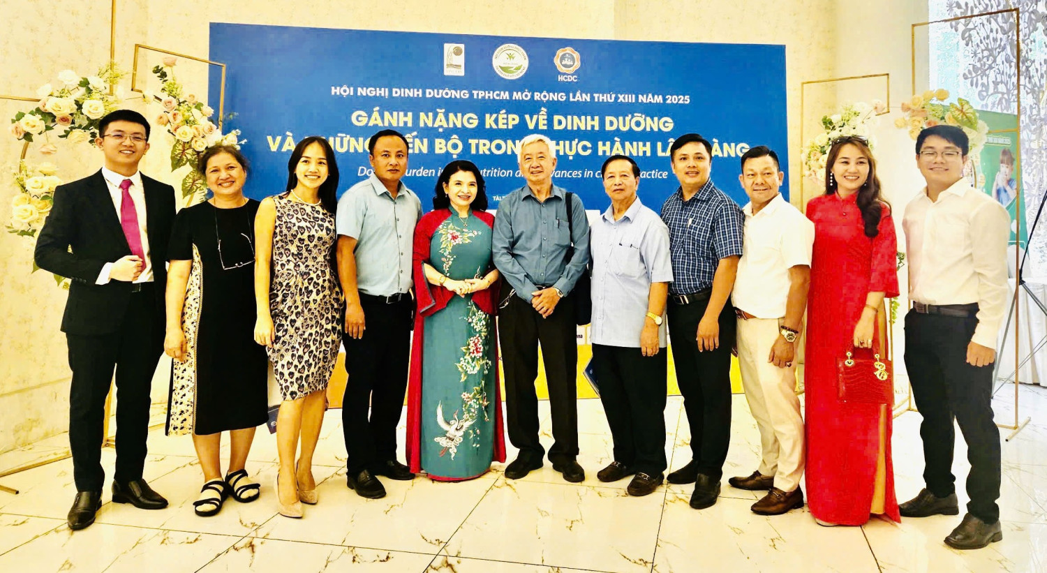 Lãnh đạo Công ty Cổ phần Phát triển Dinh Dưỡng Hoa Kỳ dự Hội nghị Dinh dưỡng TP. Hồ Chí Minh mở rộng lần thứ XIII năm 2025.